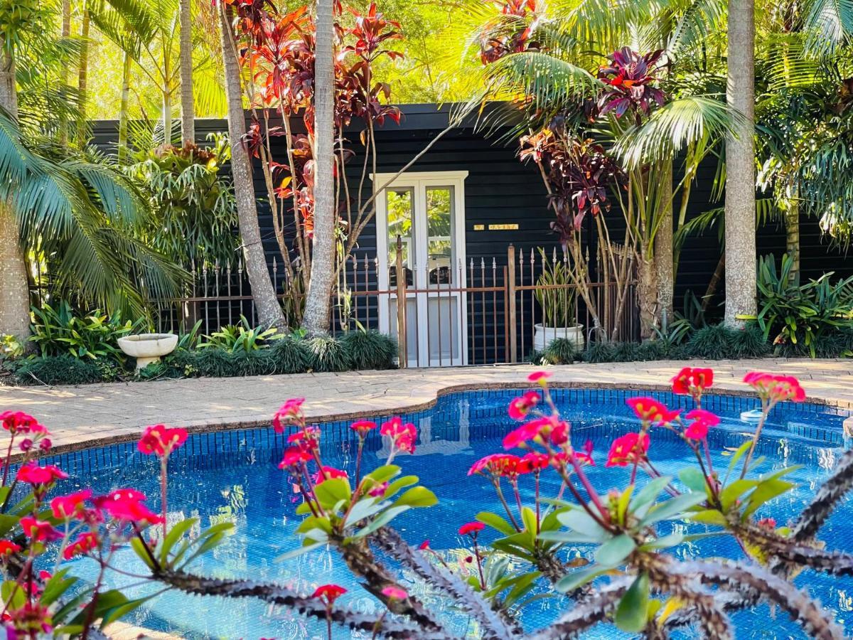 Sensom Boutique Bed & Breakfast Sapphire Beach